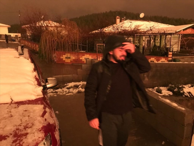 AA-20230206-30183163-30183161-KAHRAMANMARASTA_74_BUYUKLUGUNDE_DEPREM_MEYDANA_GELDI