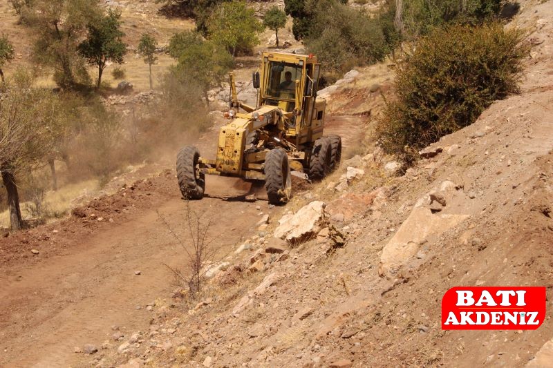 Macun Mahallesi Yayla Yolu Yapım Çalışması (5)