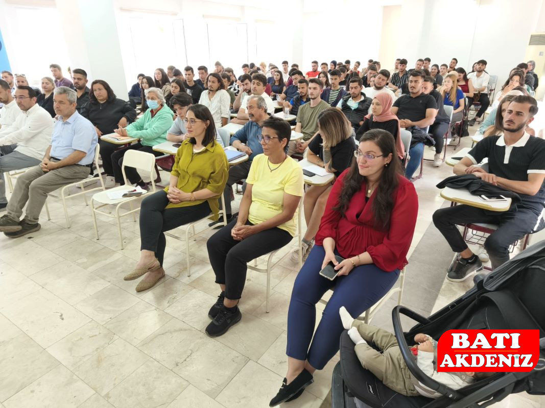 Akdeniz Üniversitesi Kumluca Meslek Yüksekokulu