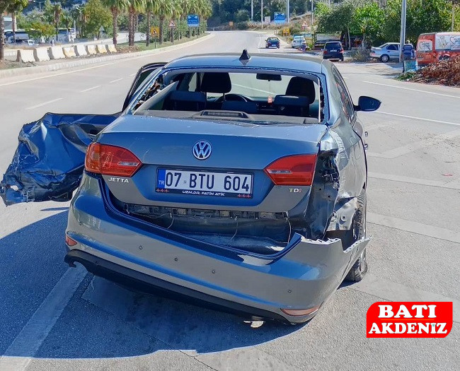 Kumluca Trafik Kazası (2)-1