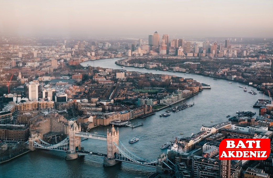 İzmir'den Londra'ya Ucuz Uçak Bileti (2)