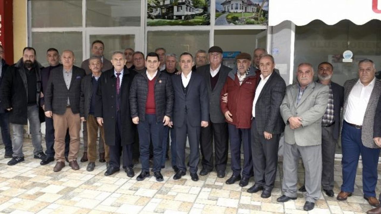 Tütüncü, siyasi geçmişi olan isimlerle bir araya geldi