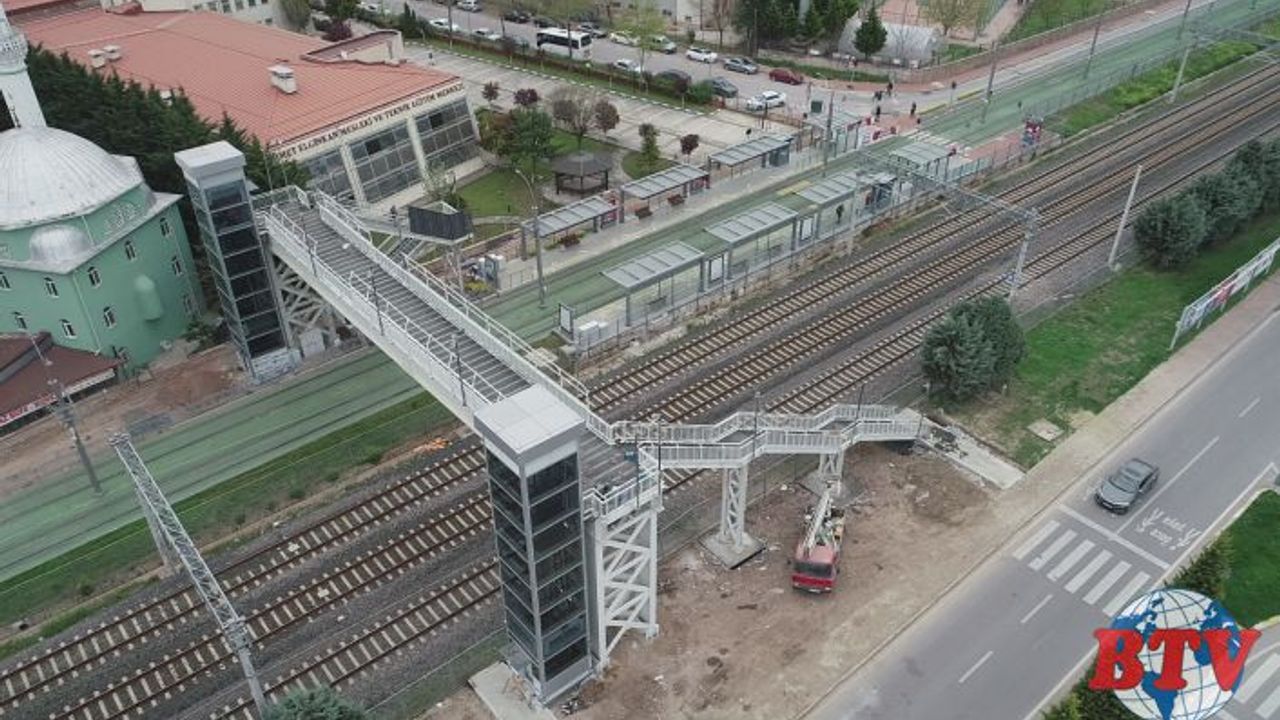 Kocaeli'de Eğitim Kampüsü üst geçidi bitiyor