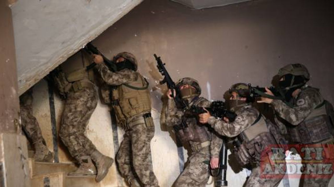 Mersin'de 13 DEAŞ üyesinin yakalanmasına yönelik operasyon başlatıldı