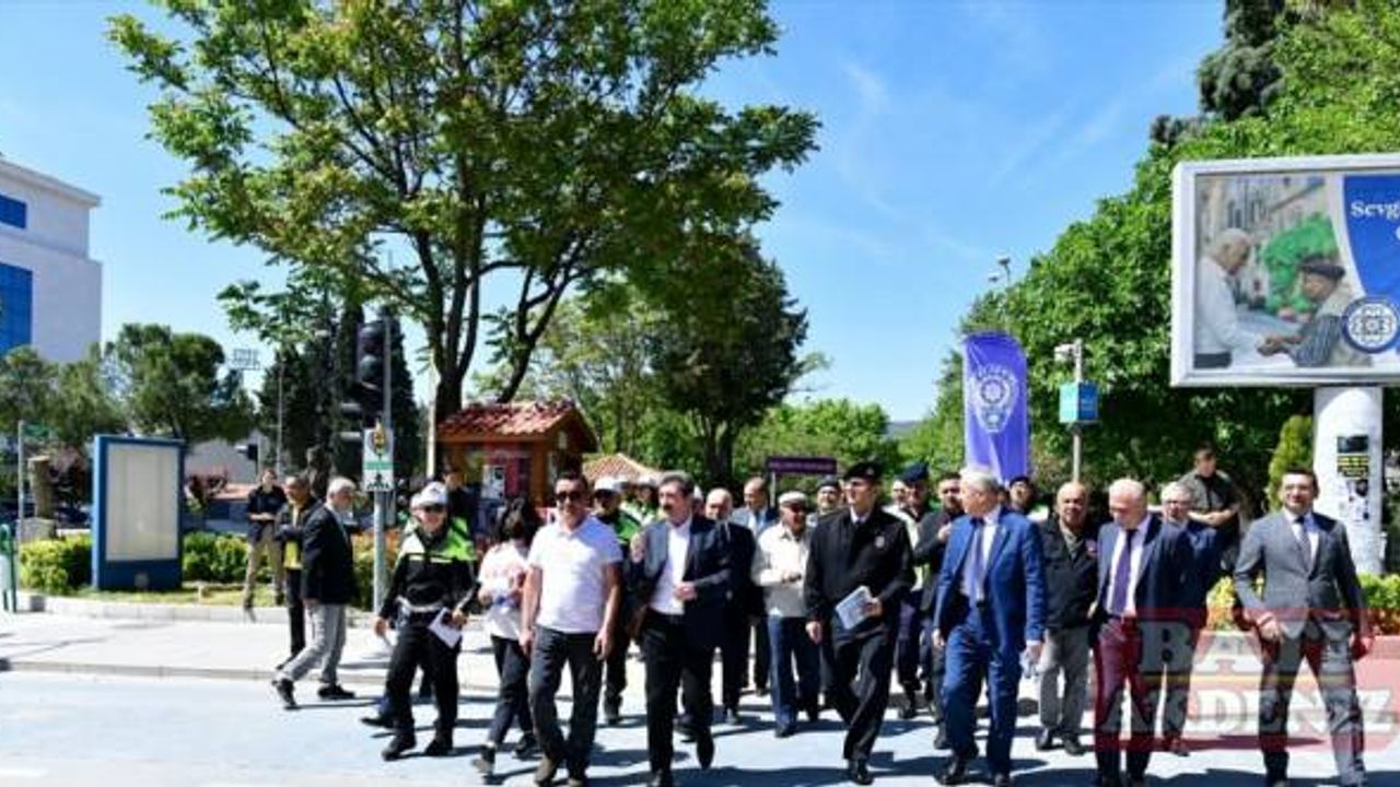 Muğla, Burdur ve Isparta'da "Yayalar için 5 Adımda Güvenli Trafik" etkinliği
