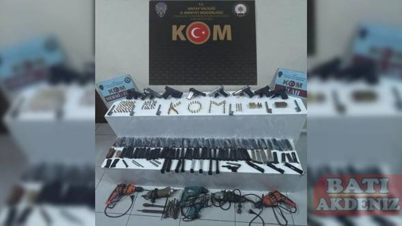 Hatay'da silah kaçakçılığı operasyonunda 2 şüpheli yakalandı