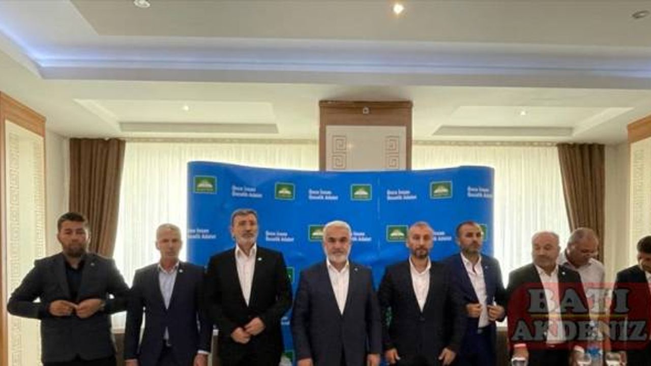 HÜDA PAR Genel Başkanı Yapıcıoğlu, Antalya'da konuştu: