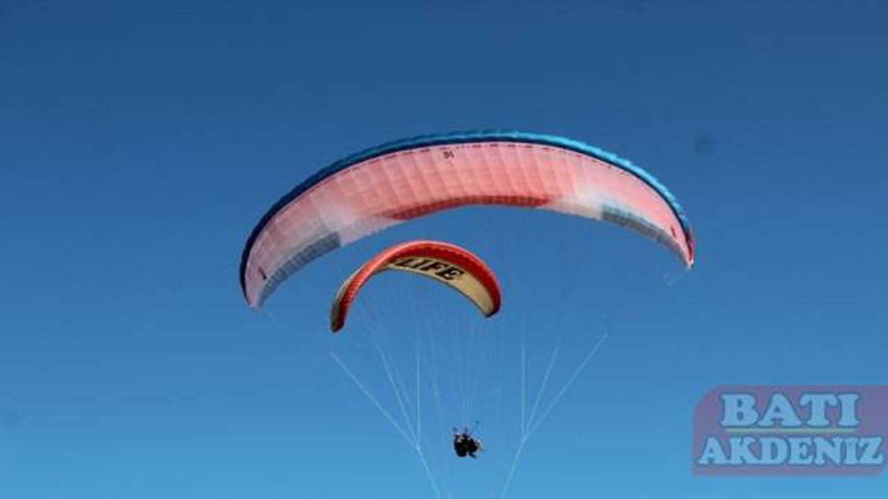 Alanya'da Dünya Yamaç Paraşütü Hedef Şampiyonası'nın final etabı sona erdi