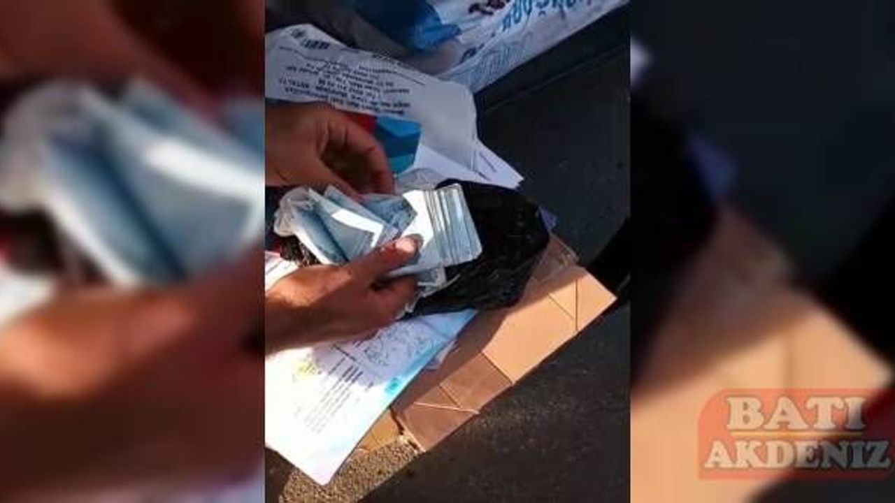 Antalya merkezli 10 ildeki FETÖ operasyonunda yakalanan 102 zanlıdan 32'si tutuklandı