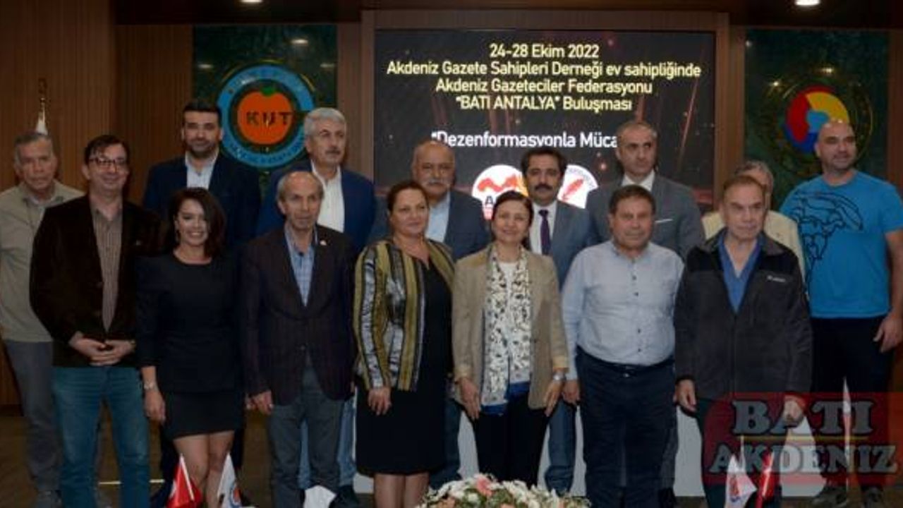 Basın İlan Kurumu Başkanvekili Mücahit Küçükyılmaz, "Batı Antalya Buluşması"nda konuştu: