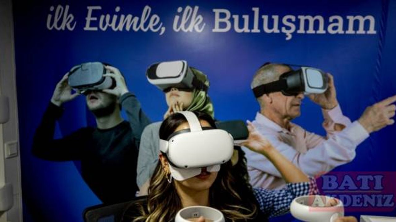 "İlk Evim, İlk İş Yerim" ile "İlk Evim Arsa" projelerinin tanıtım tırı Antalya'ya geldi