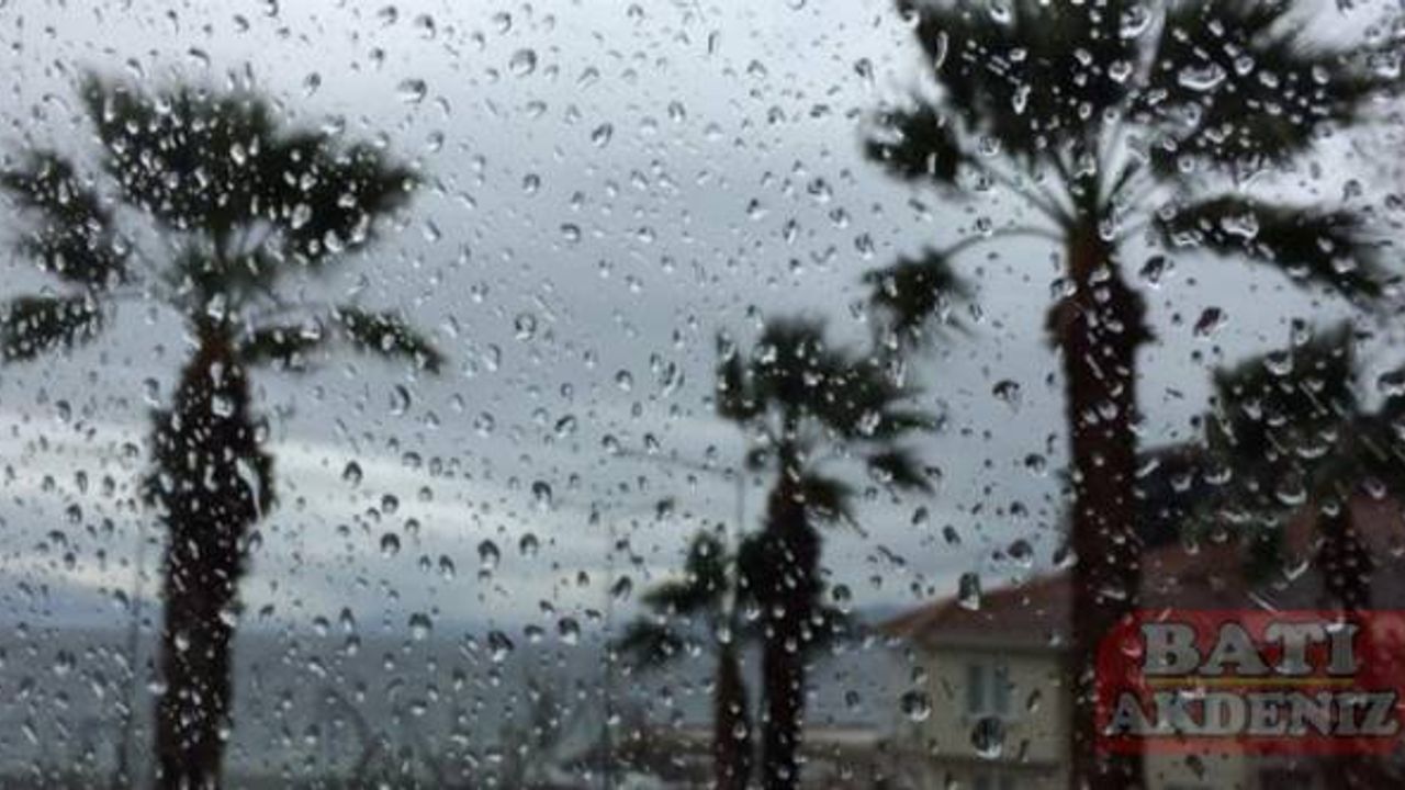 Meteoroloji'den kuvvetli yağış ve fırtına uyarısı
