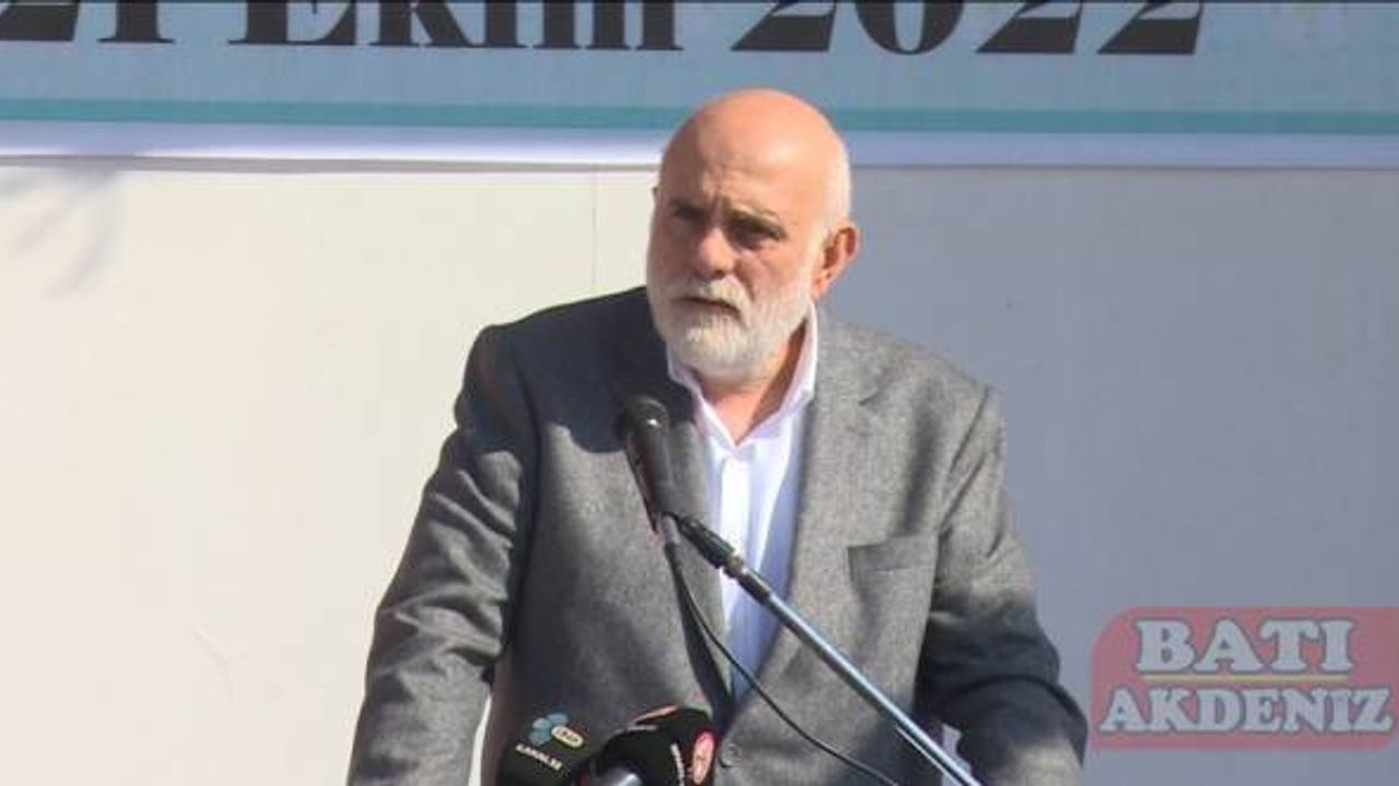TBMM Başkanvekili Süreyya Sadi Bilgiç, Isparta'da temel atma töreninde konuştu: