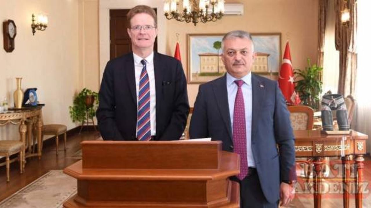 AB Türkiye Delegasyonu Başkanı Meyer-Landrut, Antalya Valisi Yazıcı'yı ziyaretinde konuştu: