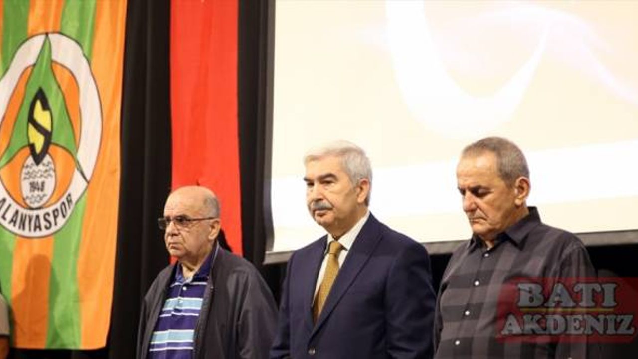 Alanyaspor'da seçimsiz olağanüstü genel kurul yapıldı