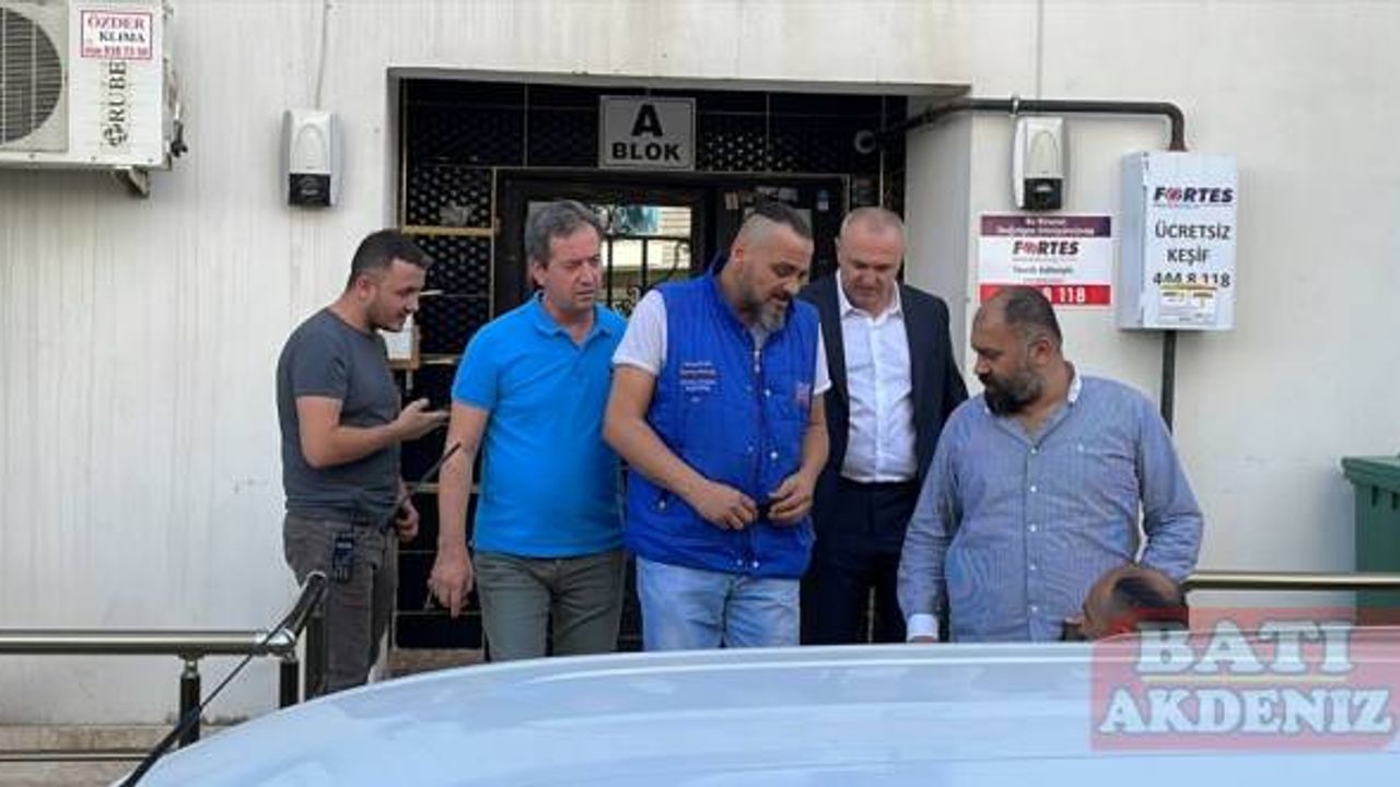Antalya'da çocuğunu zorla alıkoyan baba, polisin ikna etmesiyle teslim oldu