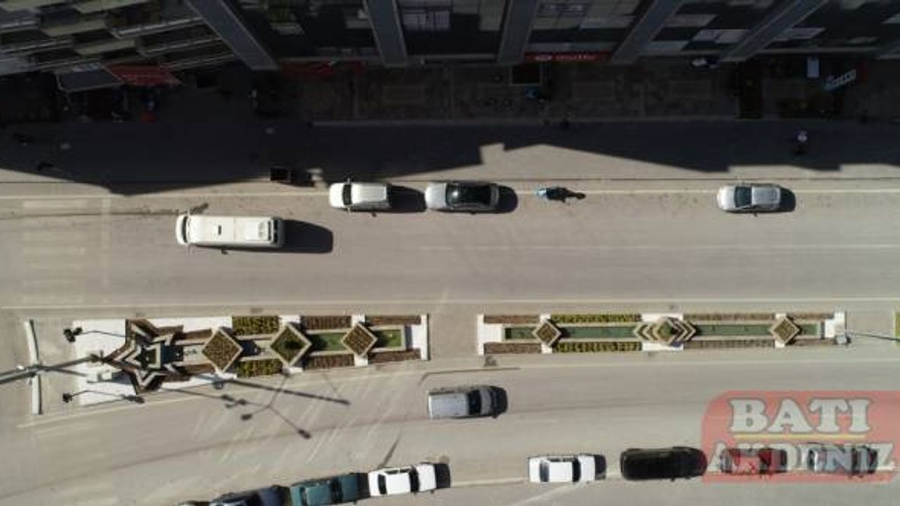 Kurakçıl peyzaj düzenlemesiyle yıllık 25 bin ton su tasarrufu sağlanıyor