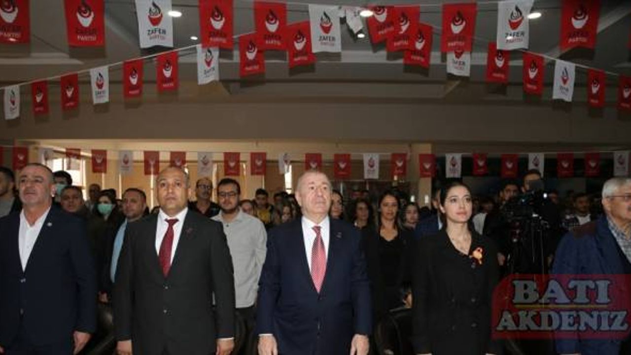 Zafer Partisi Genel Başkanı Özdağ, Hatay'da ziyaretlerde bulundu