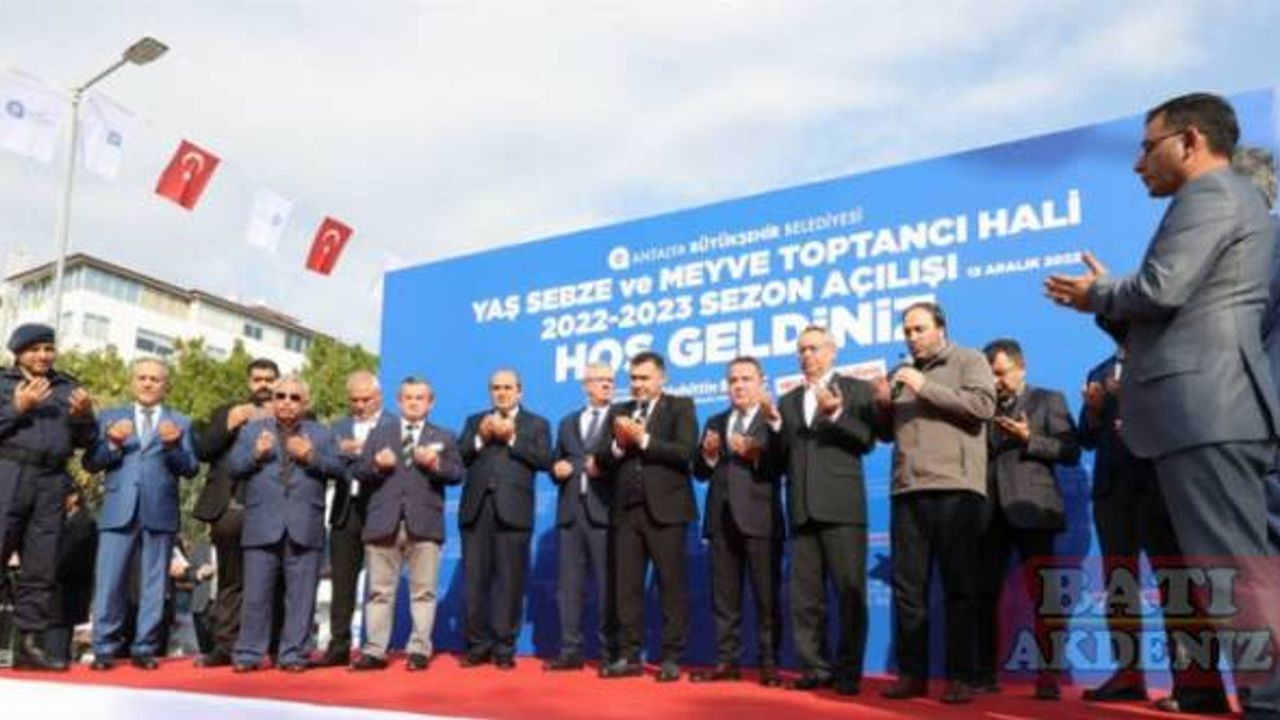 Alanya Toptancı Hali’nde yeni sezon törenle başladı