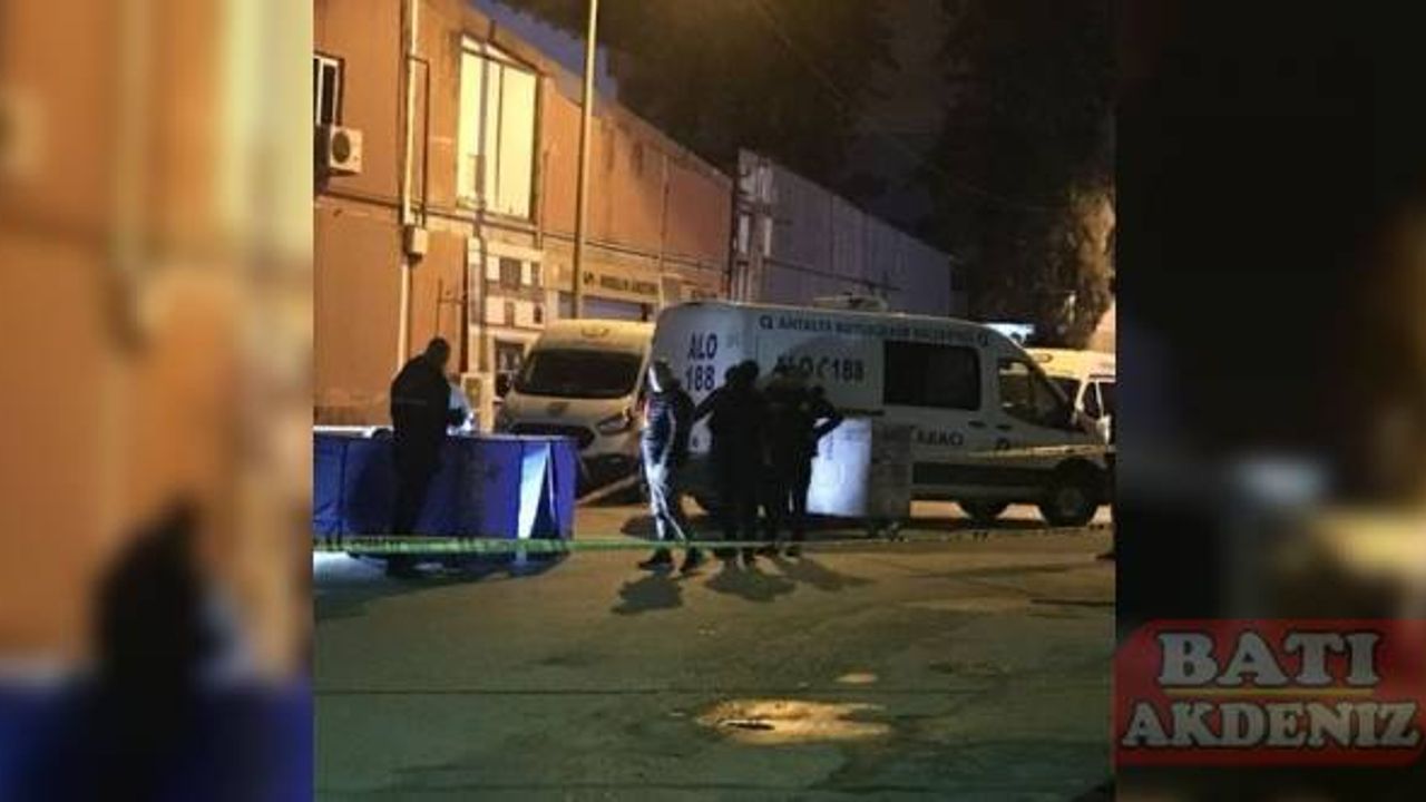 Antalya'da silahla vurulan kişi yaşamını yitirdi