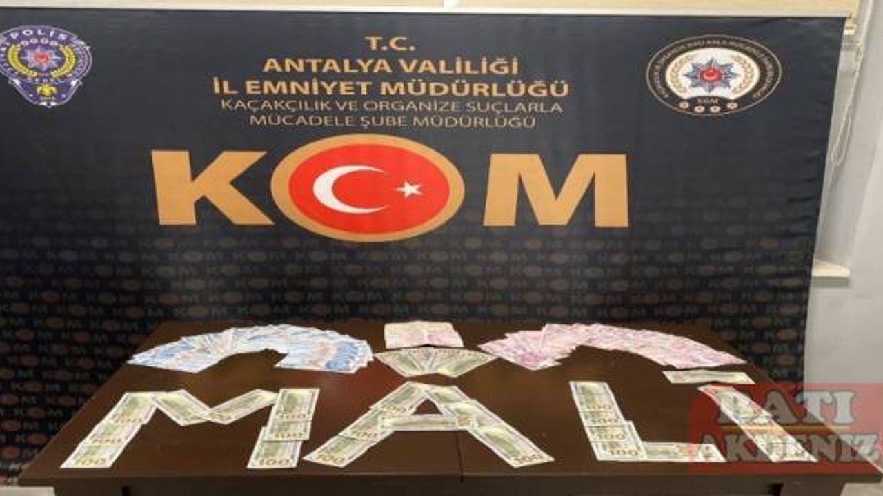 Antalya'da sahte para operasyonunda yabancı uyruklu 5 şüpheli yakalandı