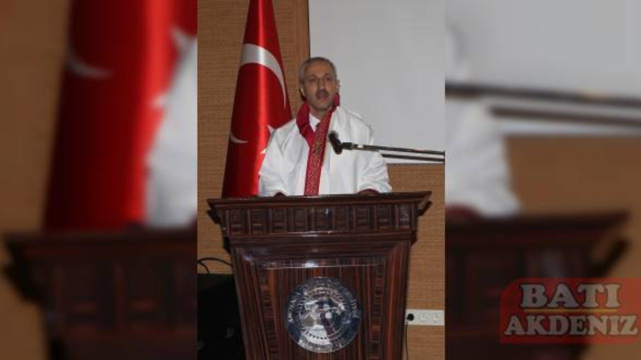 Hatay Mustafa Kemal Üniversitesi Rektörü Prof. Dr. Eren göreve başladı