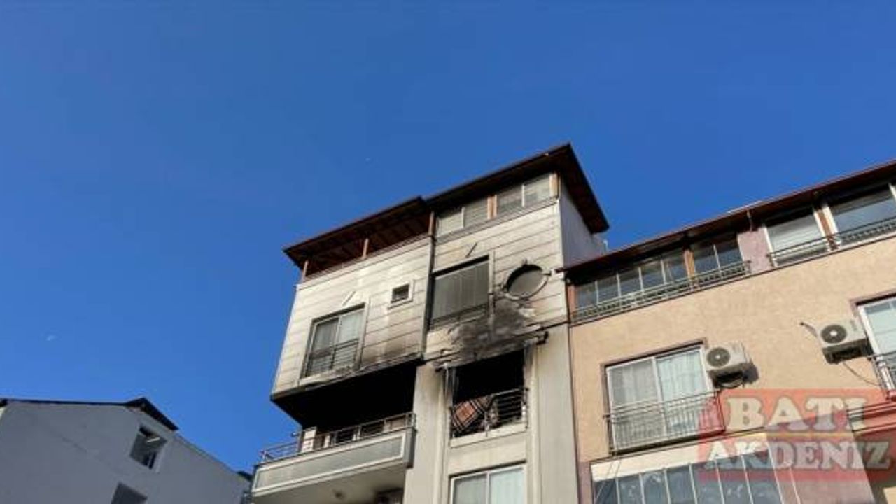 Hatay'da evde çıkan yangında 1 kişi yaşamını yitirdi