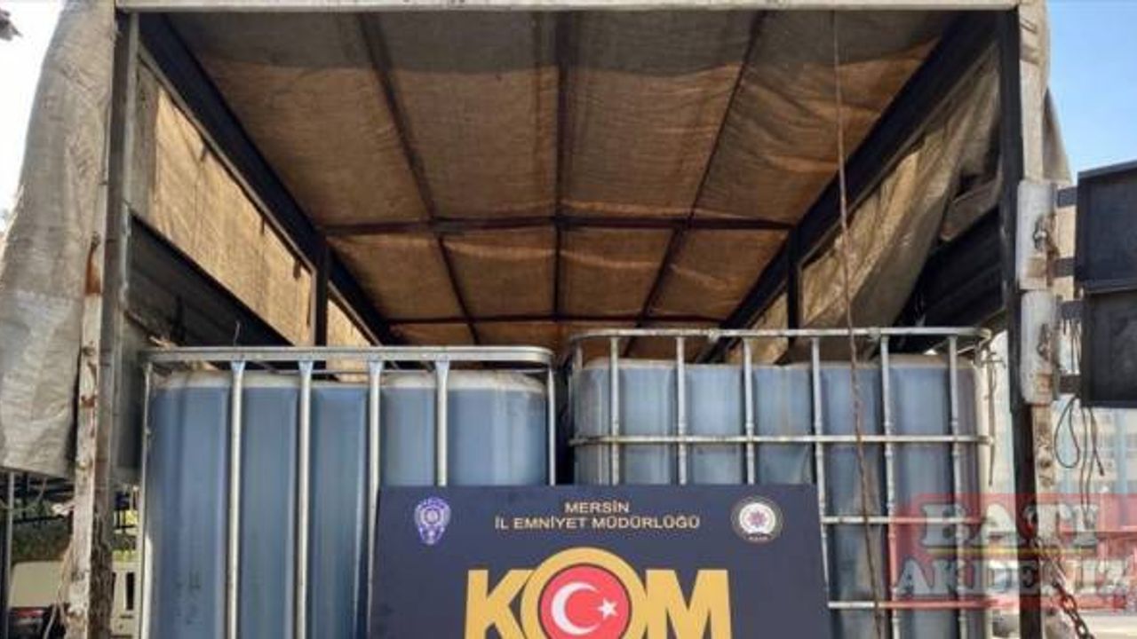 Mersin'de bir kamyonda 14 bin litre karışımlı akaryakıt ele geçirildi