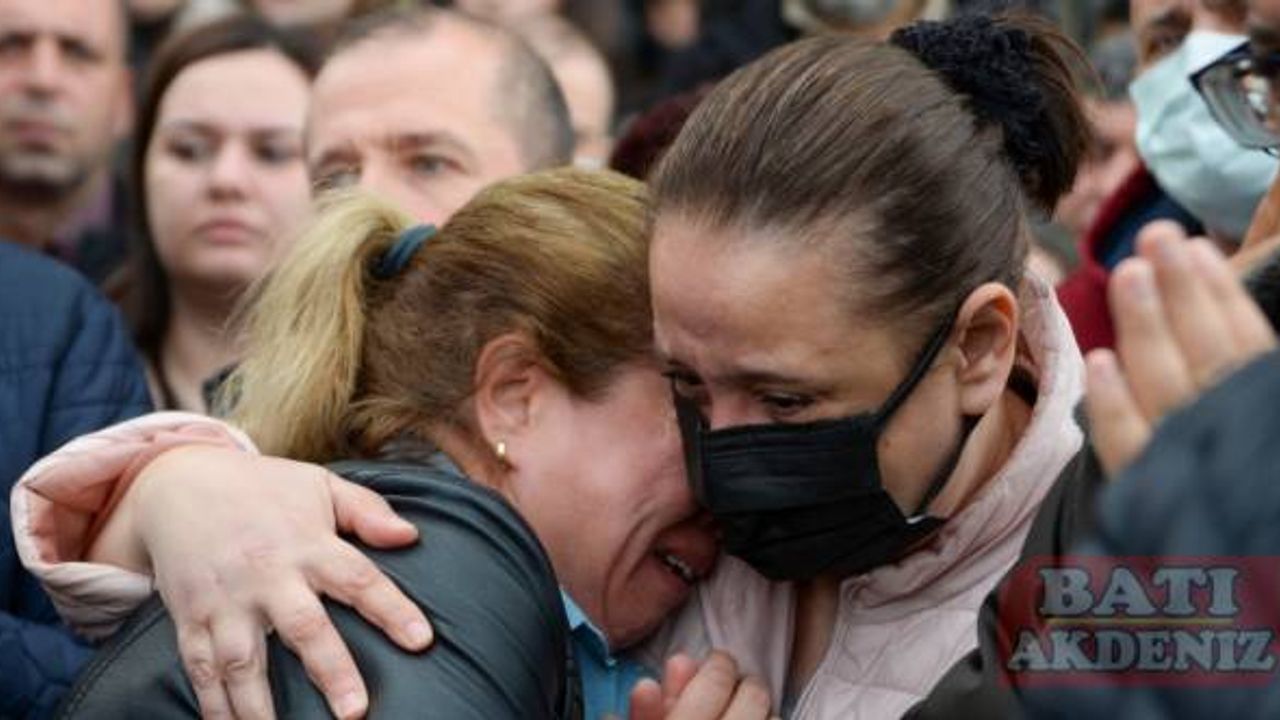 Antalya'da skuterdeki 2 gencin ölümüne neden olan sürücü hakim karşısında