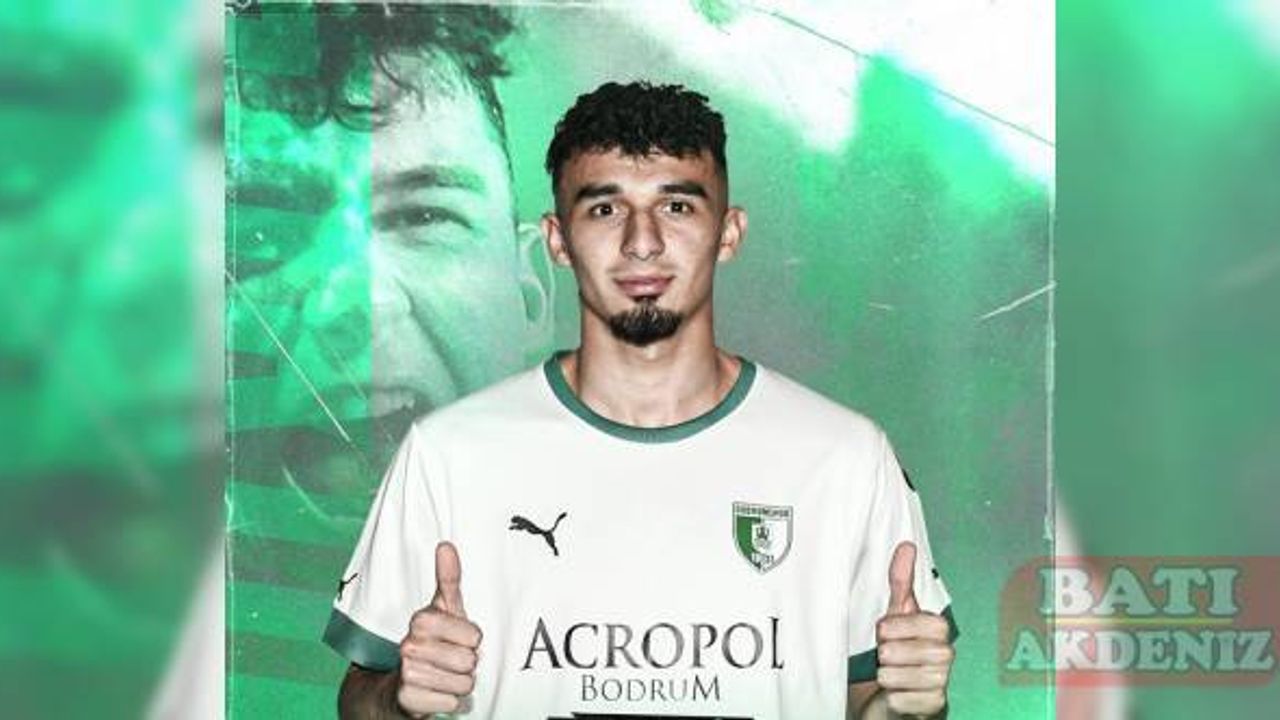 Antalyaspor, Bodrumspor'a kiralanan Gökdeniz Bayrakdar'a başarı diledi