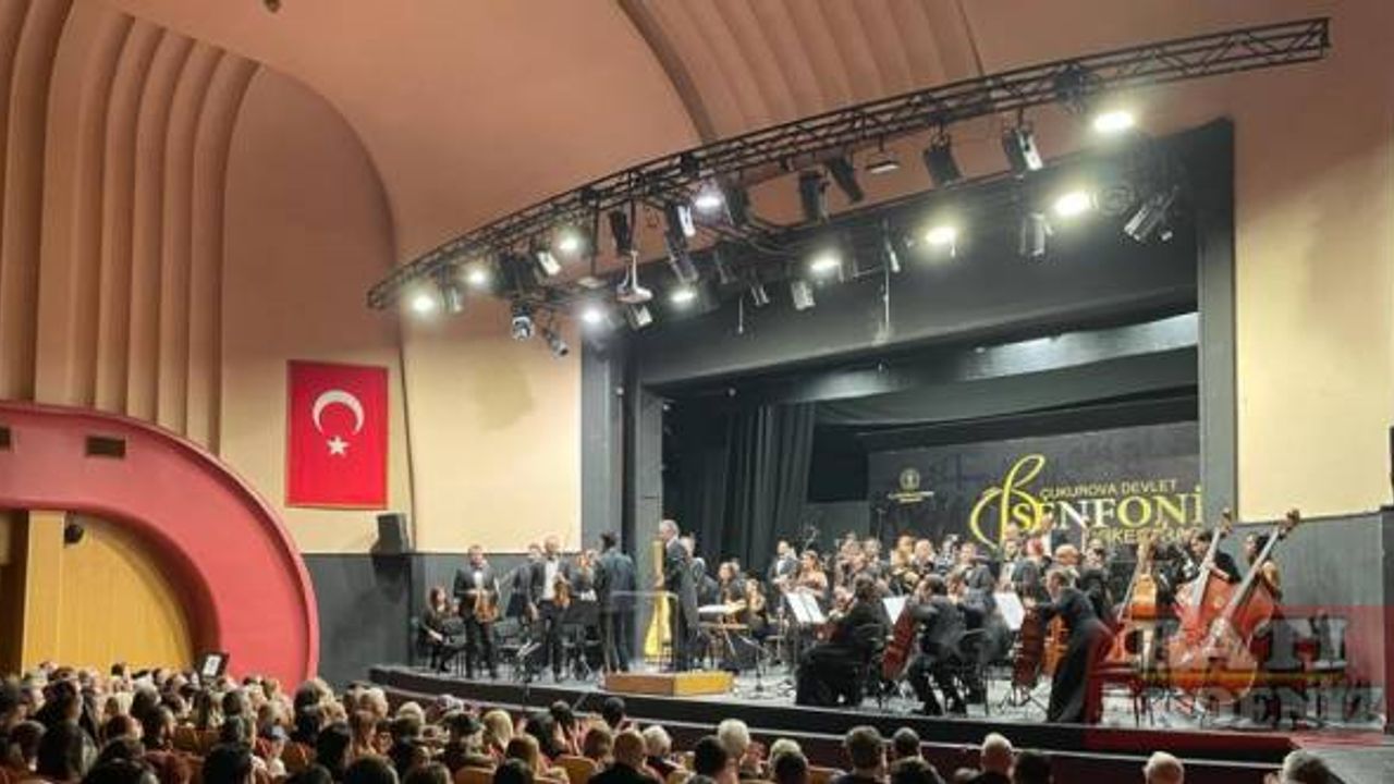 Çukurova Devlet Senfoni Orkestrası, Adana'nın kurtuluşunu konserle kutladı