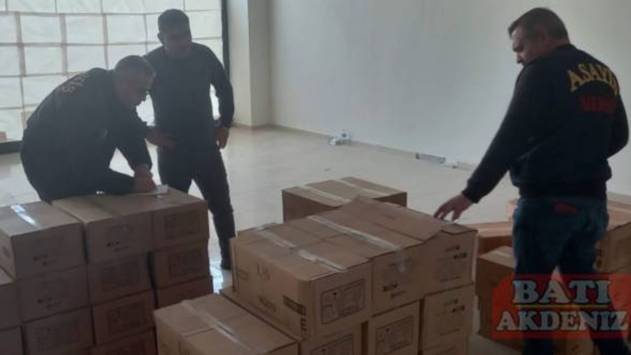 Gaziantep'ten Mersin'e getirttikleri ürünün ücretini ödemeden kaçan 2 zanlı yakalandı