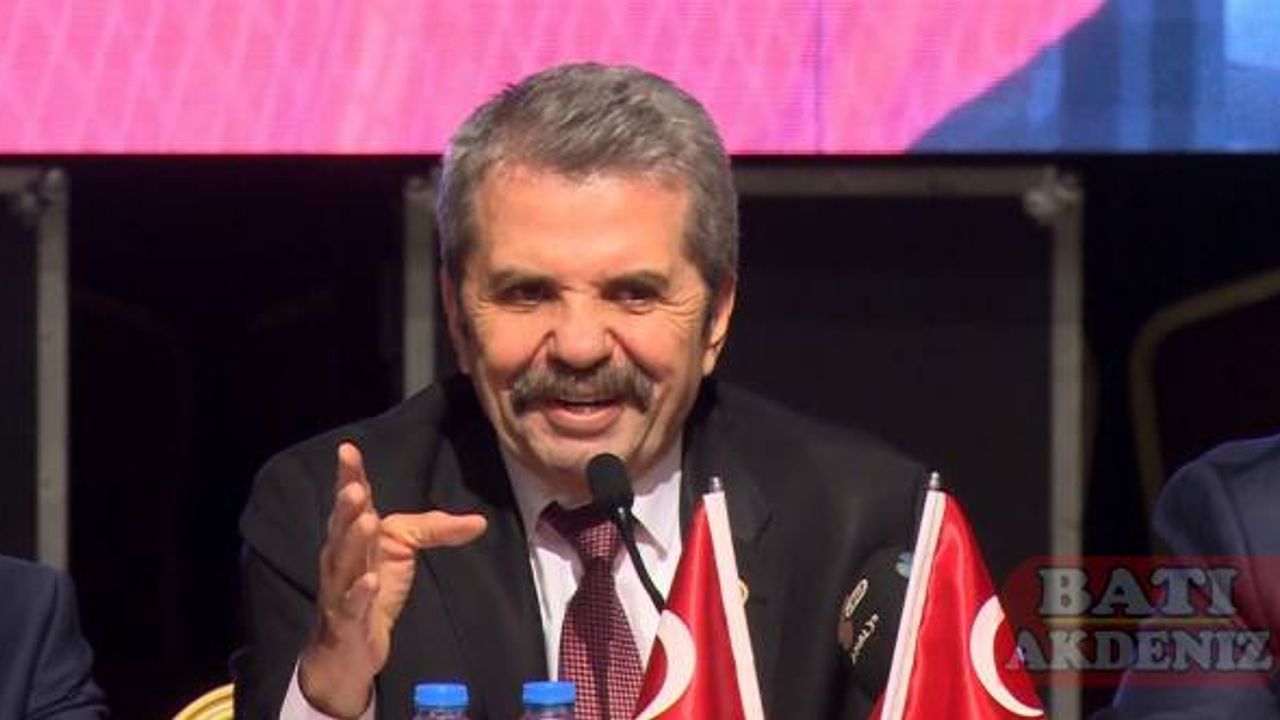 İYİ Parti'li Bahşi 15 Temmuz gecesi Genel Başkan Akşener'in evinde yaşadıklarını anlattı