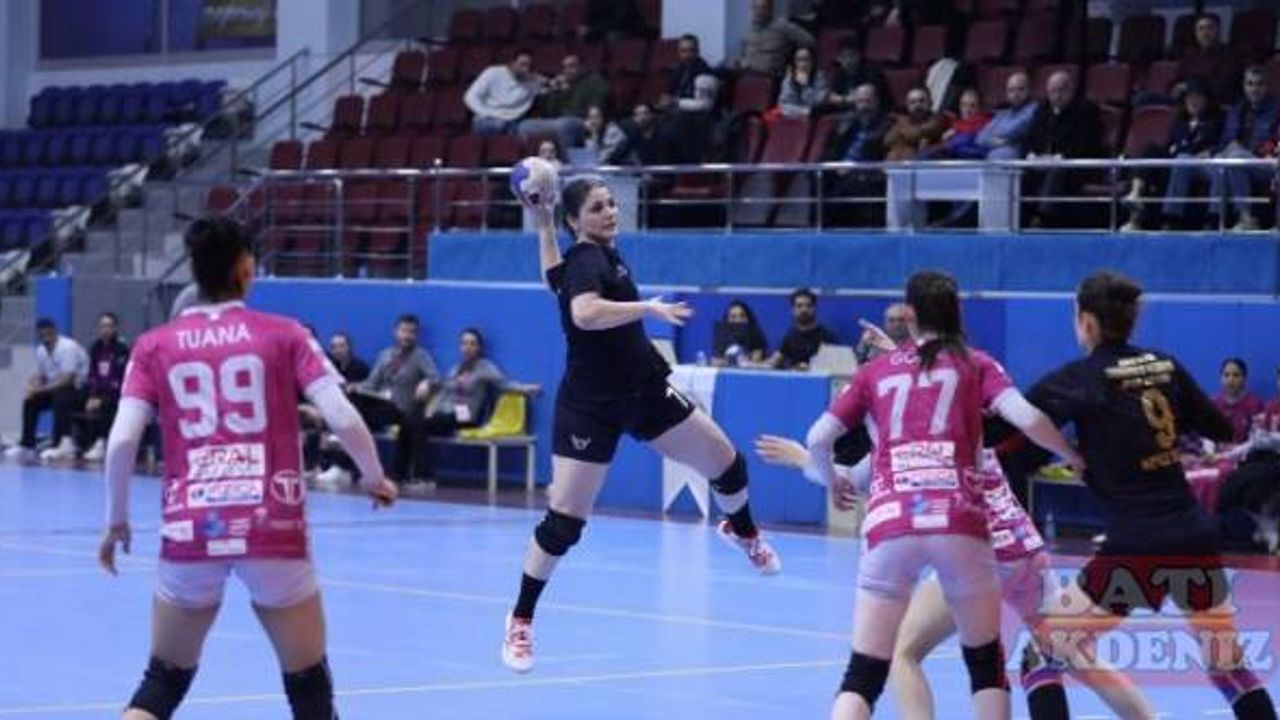 Kadınlar Süper Ligi 10. haftasında iki maç oynandı