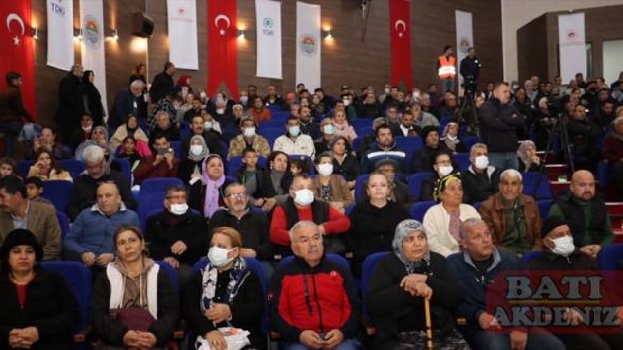 Mersin'de "İlk Evim, İlk İş Yerim" projesiyle yapılacak konutlar için ilk kuralar çekildi