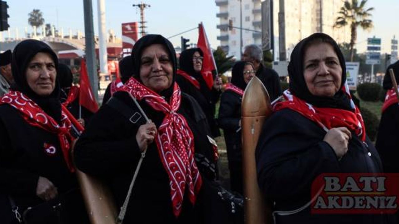 Mersin'in düşman işgalinden kurtuluşunun 101'inci yıl dönümü törenle kutlandı