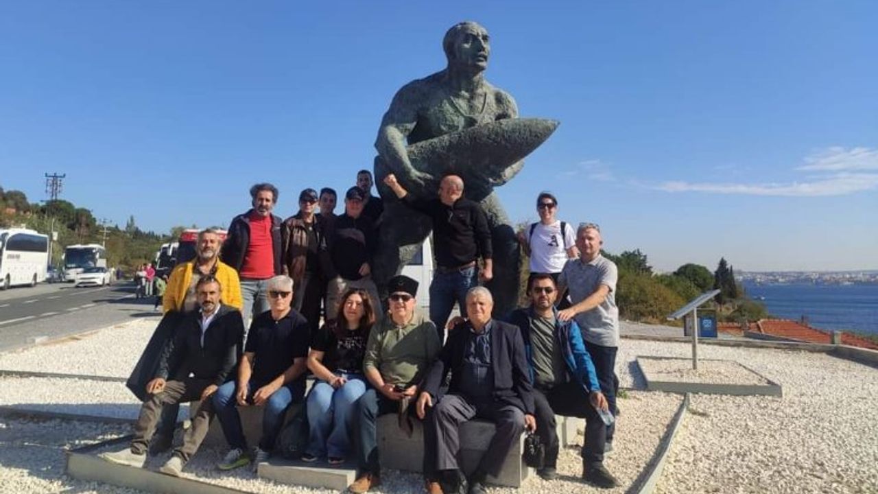 Mudanya'da emekli emniyet mensuplarından Çanakkale turu