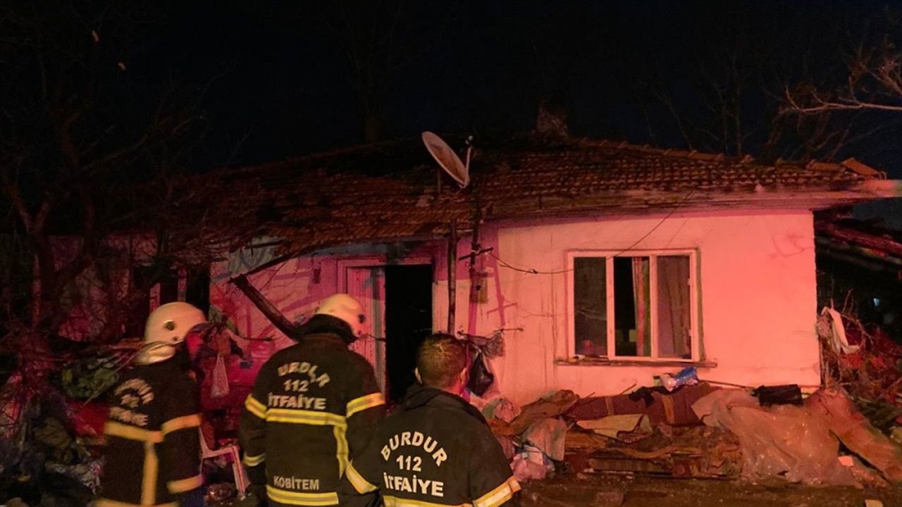 Burdur'da müstakil evde çıkan yangında bir kişi öldü
