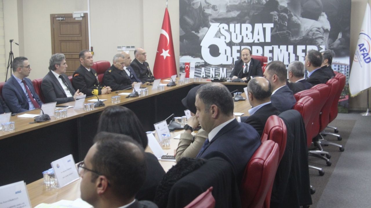 Mersin'de "6 Şubat İl Değerlendirme Toplantısı" yapıldı