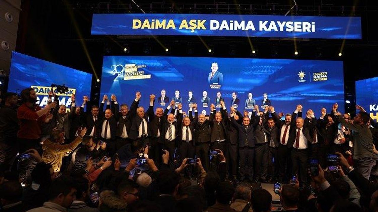 Kayseri belediye başkan adaylarından gövde gösterisi