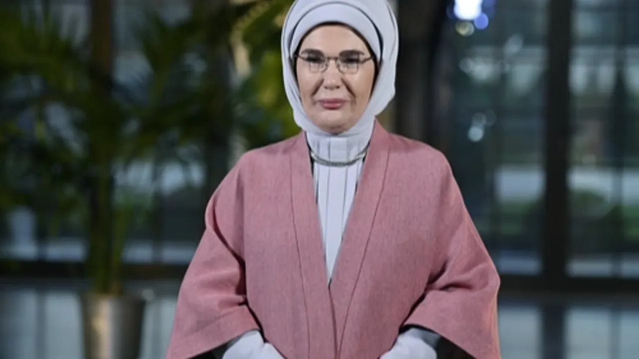 Emine Erdoğan'dan Sierra Leone'ye mesaj