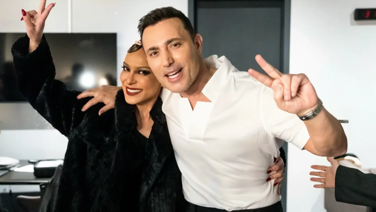 Ziynet Sali Mustafa Sandal'ı ağlattı