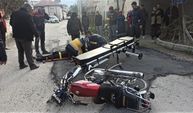 Osmaniye'de öğrenci servisiyle çarpışan motosikletin sürücüsü yaralandı