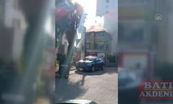 Adana'da apartman dairesinde çıkan yangın söndürüldü