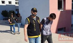 Adana'da 2 kişinin cep telefonunu çalan 2 kapkaç zanlısı tutuklandı
