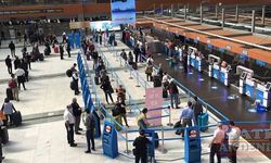 Antalya'ya hava yoluyla gelen yabancı turist sayısı 12 milyonu aştı