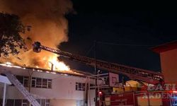 Antalya'da okulun çatı katında çıkan yangın söndürüldü