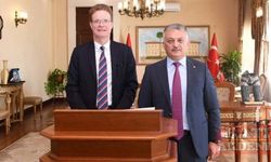 AB Türkiye Delegasyonu Başkanı Meyer-Landrut, Antalya Valisi Yazıcı'yı ziyaretinde konuştu: