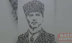 Burdur'da 404 öğretmen imzalarıyla Atatürk portresi oluşturdu