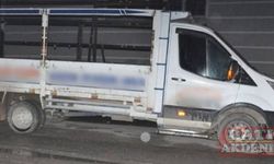 Kamyonetin kasasından düşen çocuk öldü